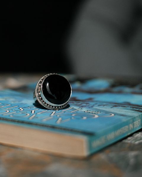 Перстень із круглим оніксом 0073-1 фото